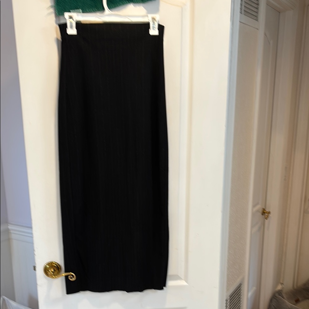 NWT Zara Black Pin Stripe Midi Pencil Skirt for Work